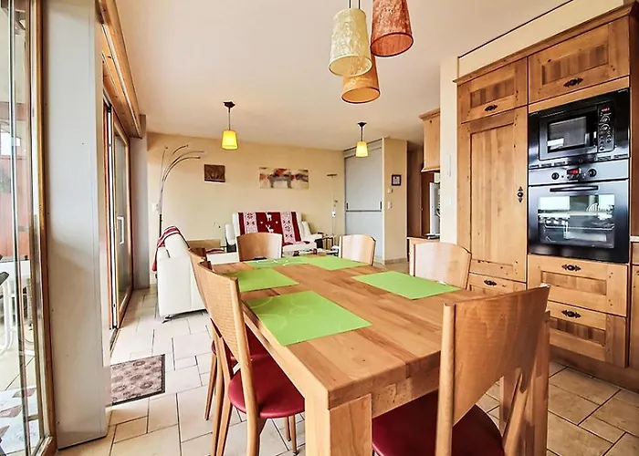 Carving R02 By Interhome 아파트 오브로나즈